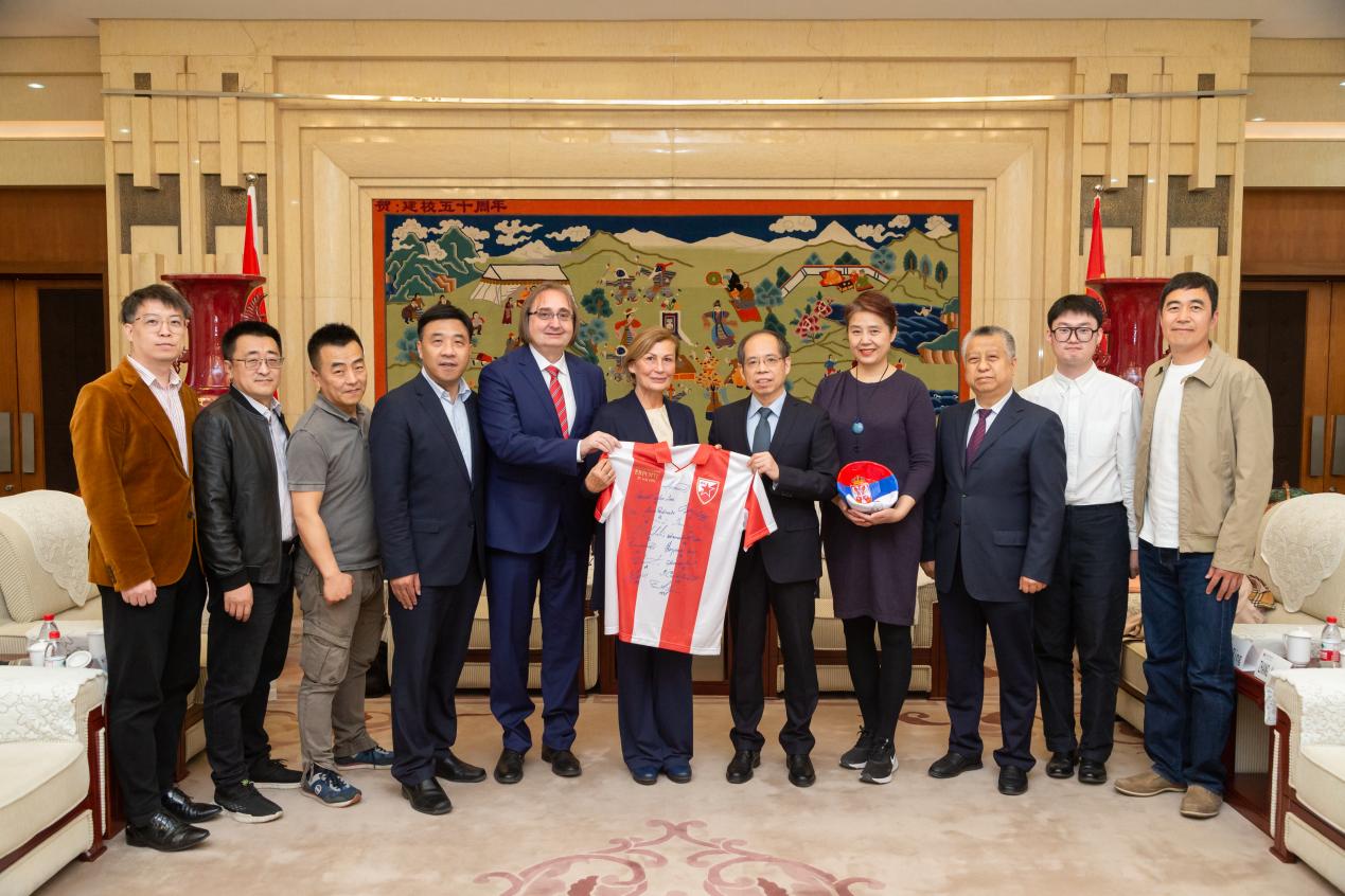 68b9ffa8547a4ad5877972e6f8eafc10